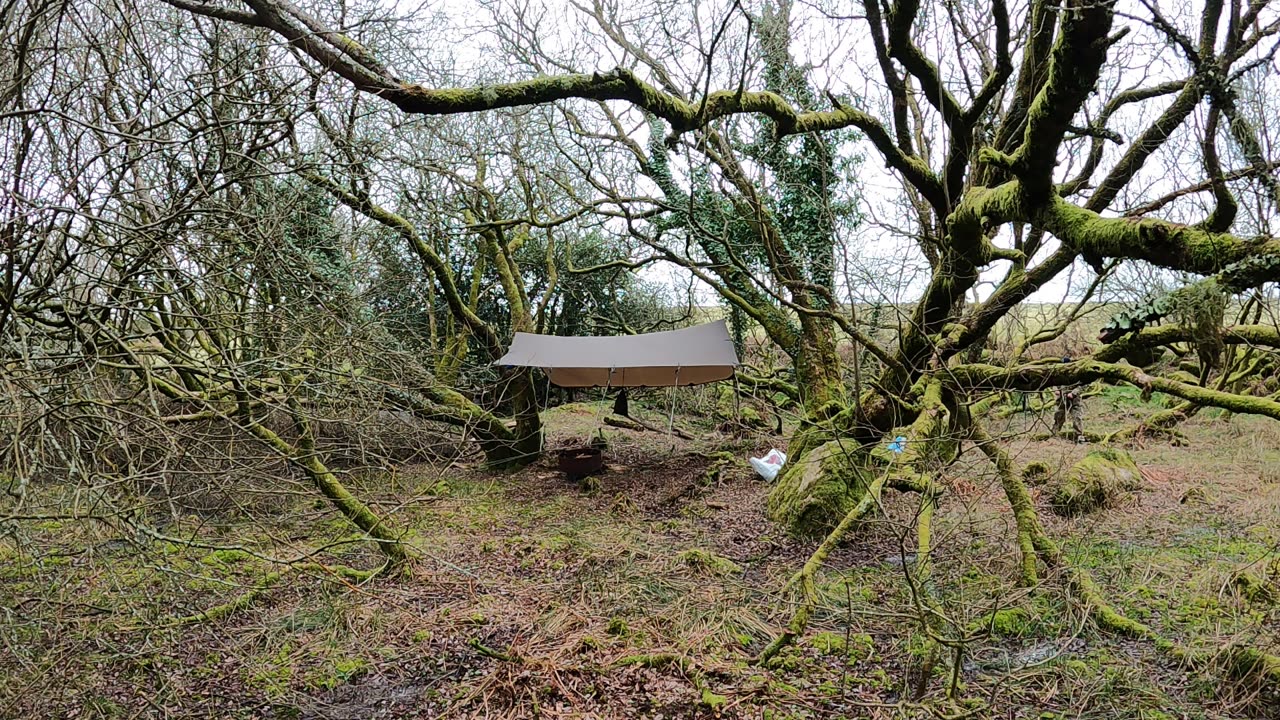 Removing gear from underneath the tarp. Speedlapse GoPro 26th March 2023