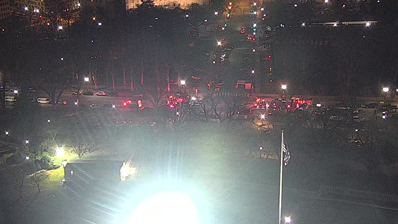 Camera0905USCDLANorthDome_2021-01-06_Starting_at_20h17min31s870ms