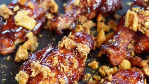 Crispy Skin BBQ Wings #wings #chickenwings #wingwednesday #bbqwings #FomotionalFinds