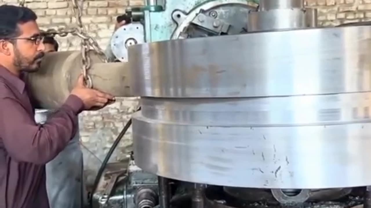 From Iron Disc To Gear, A Transmission