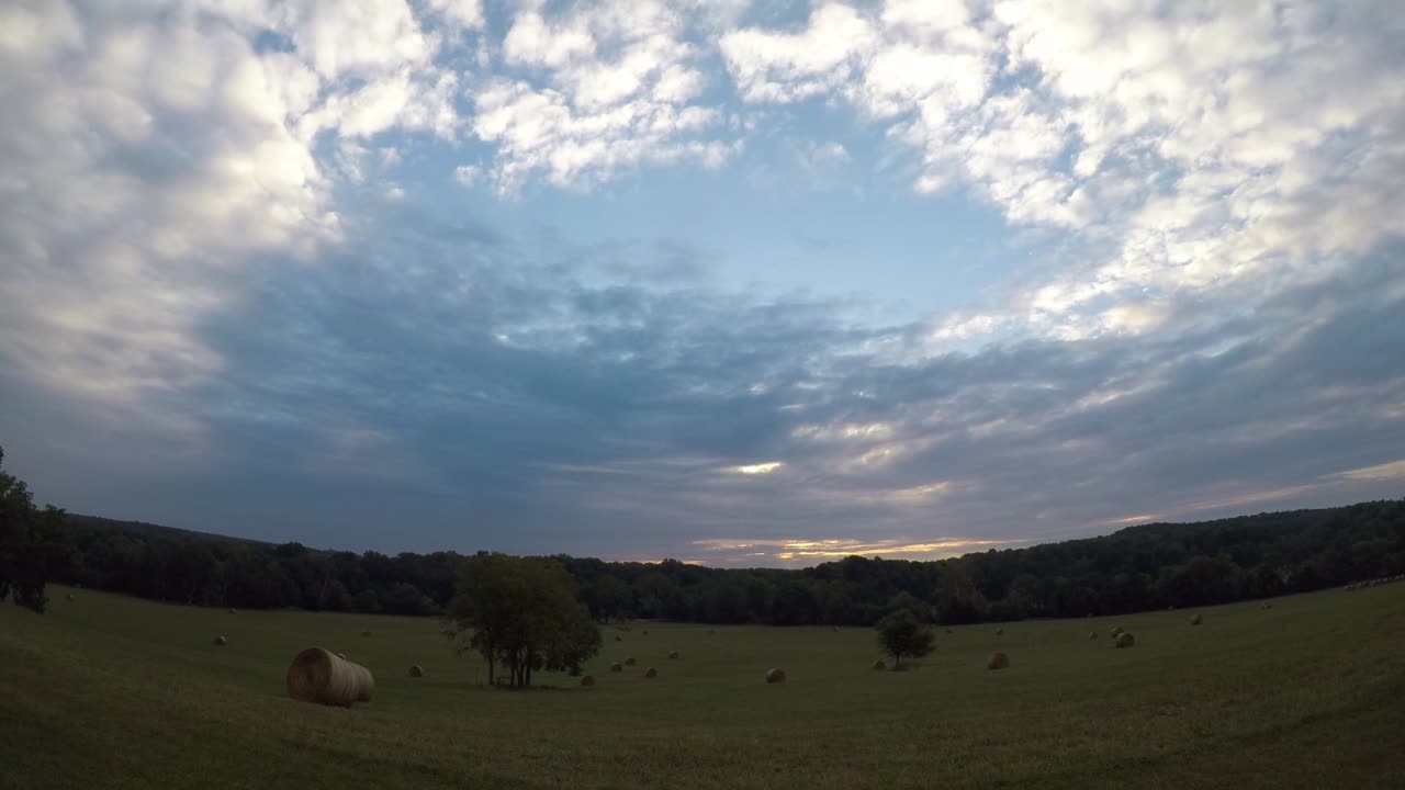 Sun ☀ Rise 9 16 23 58f/14