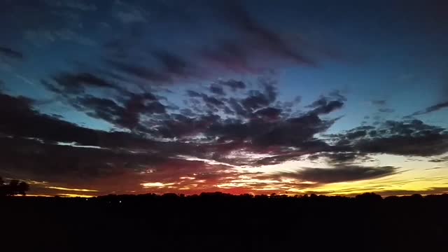 Beautiful timelapse of sunset