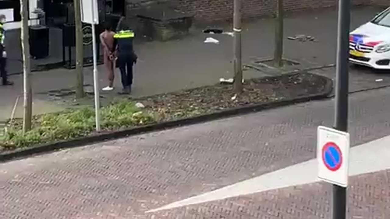 The "new Dutch" culturally enriching the area in broad daylight.