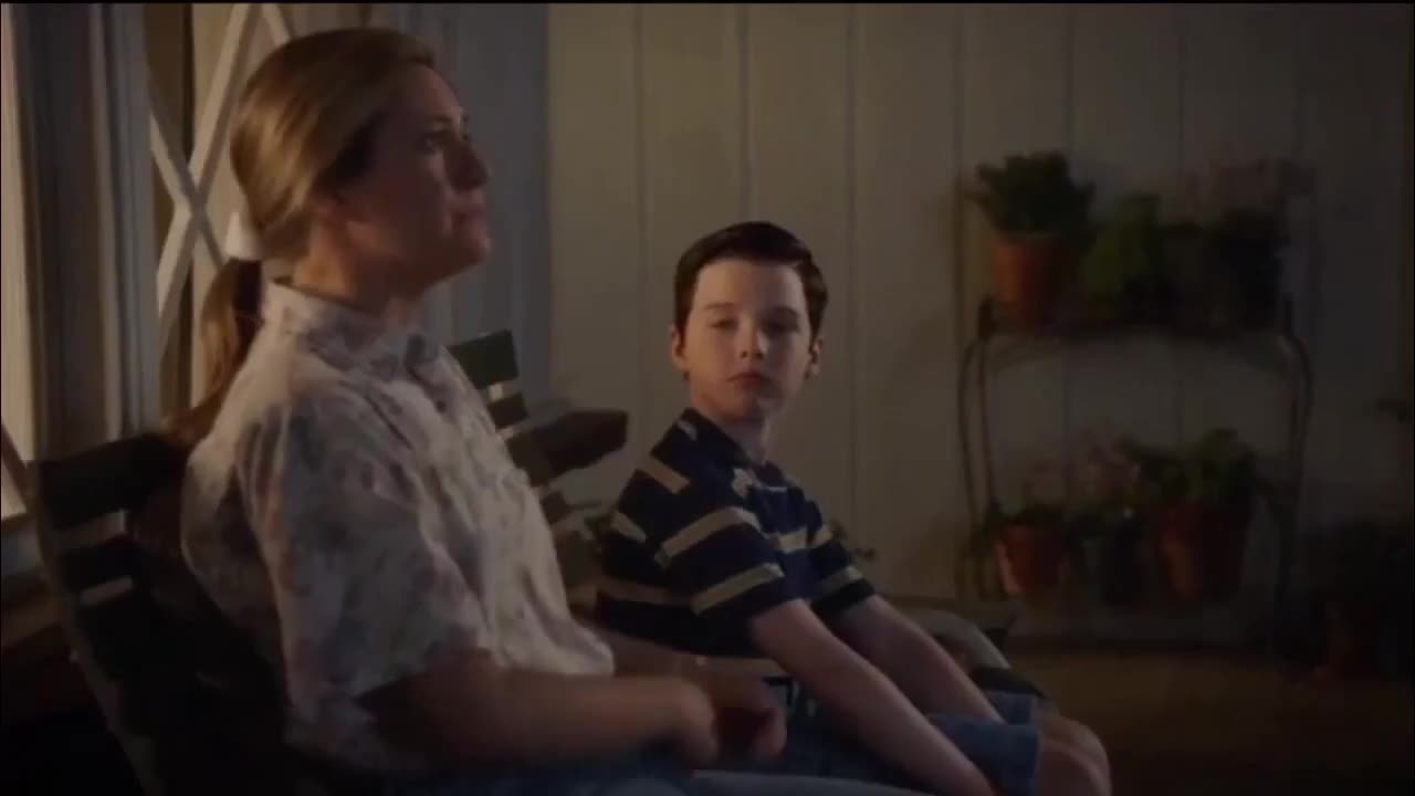 Sheldon reignites his mum's belive in God #youngsheldon #sheldoncooper #marycooper #meemaw