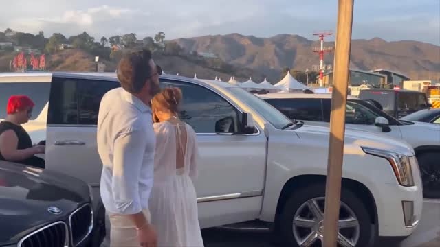 Jennifer Lopez Get mad & Shuts Up the Photographer with Hubby Ben Affleck #jlo #benaffleck