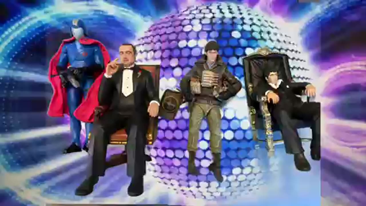Bruce Campbell Ash of Evil Dead Dancing on Tony Montana and Don Corleone Show