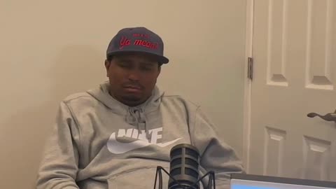 "Ern and Iso Podcast Q&A: Navigating Moms Boyfriend Drama! 🎙️🤔"