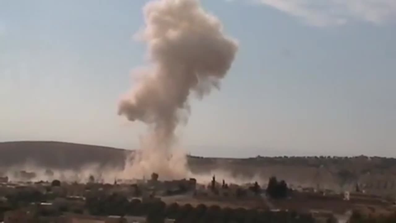 ✈️ Syria Airstrike | Parachute-Retarded Bomb on Maarat Harmah | RCF