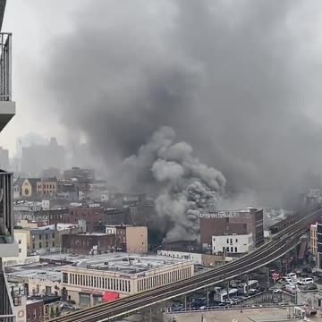 BREAKING: Massive smoke after fire reported at Lumber Storage in Williamsburg, Brooklyn.