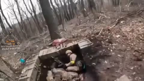 GRAPHIC Russian Unloads on Ukrainian Soldiers That Won't Surrender