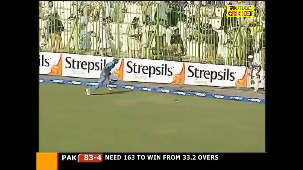 Abdul razzaq match winning performance