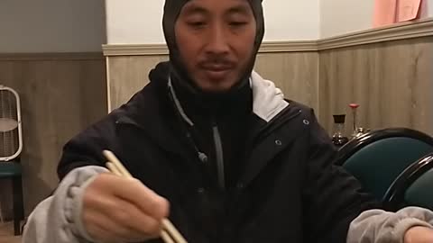 🥢