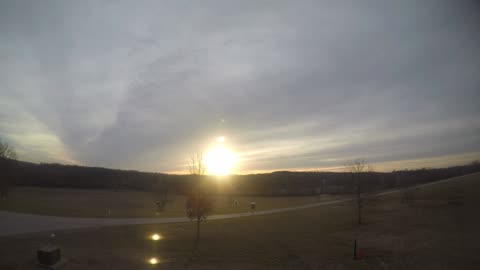 Sun Rise 2 20 23 33f/1c