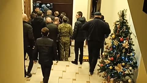 В Абхазии оппозиционеры требуют своего ареста