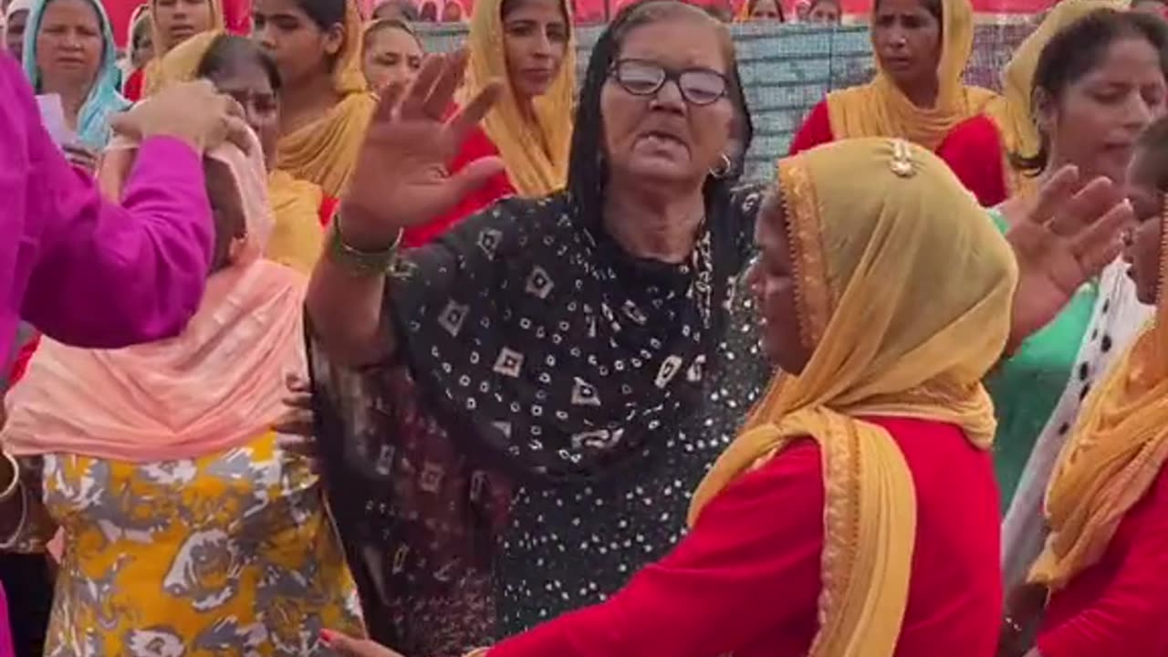 New electricity way installed in market #funnyvideo