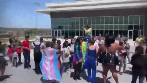 Greg Abbott Refuses to Denounce Klaus Schwab and the World Economic Forum