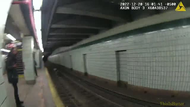 Police rescue man who fell onto subway tracks in Brooklyn