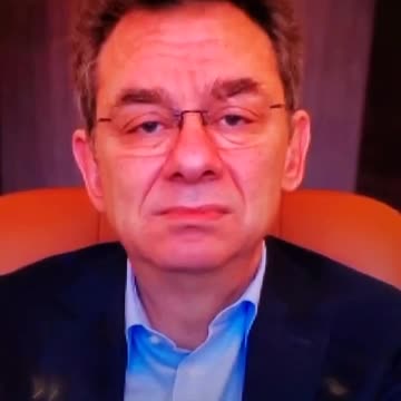 Pfizer CEO on Israeli Live TV looks like an alien