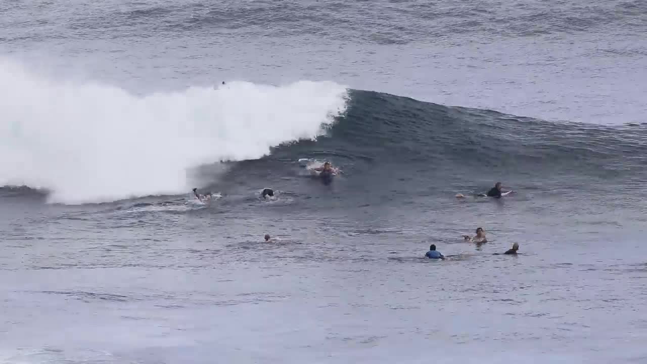 Crowd Pleasing Uluwatu