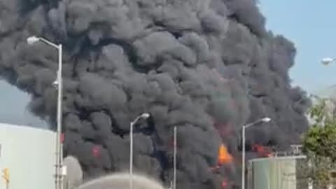 The Marathon oil refinery in Garriville, Louisiana is on fire.