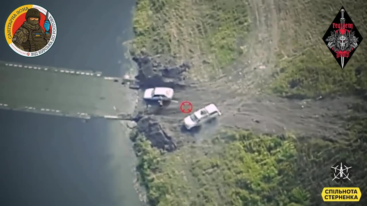 🦅💥 Strike on a pickup truck of the Russian army at a crossing over Seym River