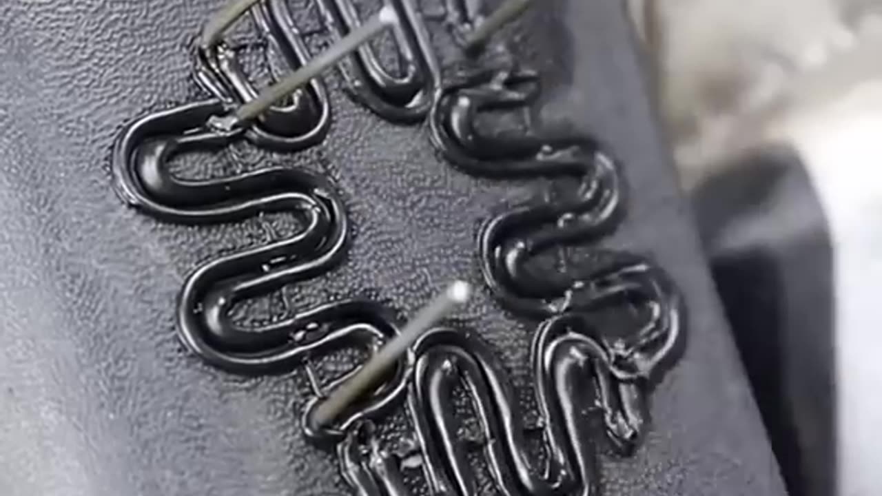 Be sure to remember this advice. How to solder the bumper yourself? #shorts