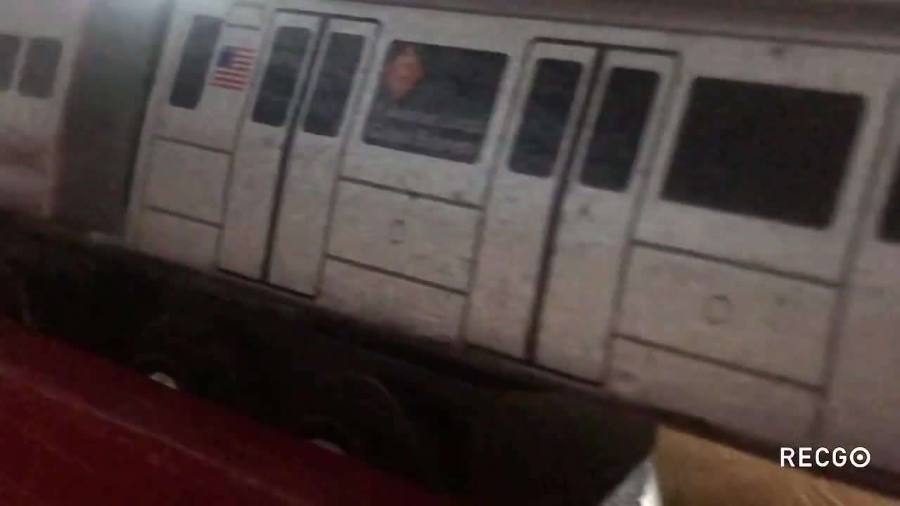 Munipals Septa M4 and M7 train at 56th St