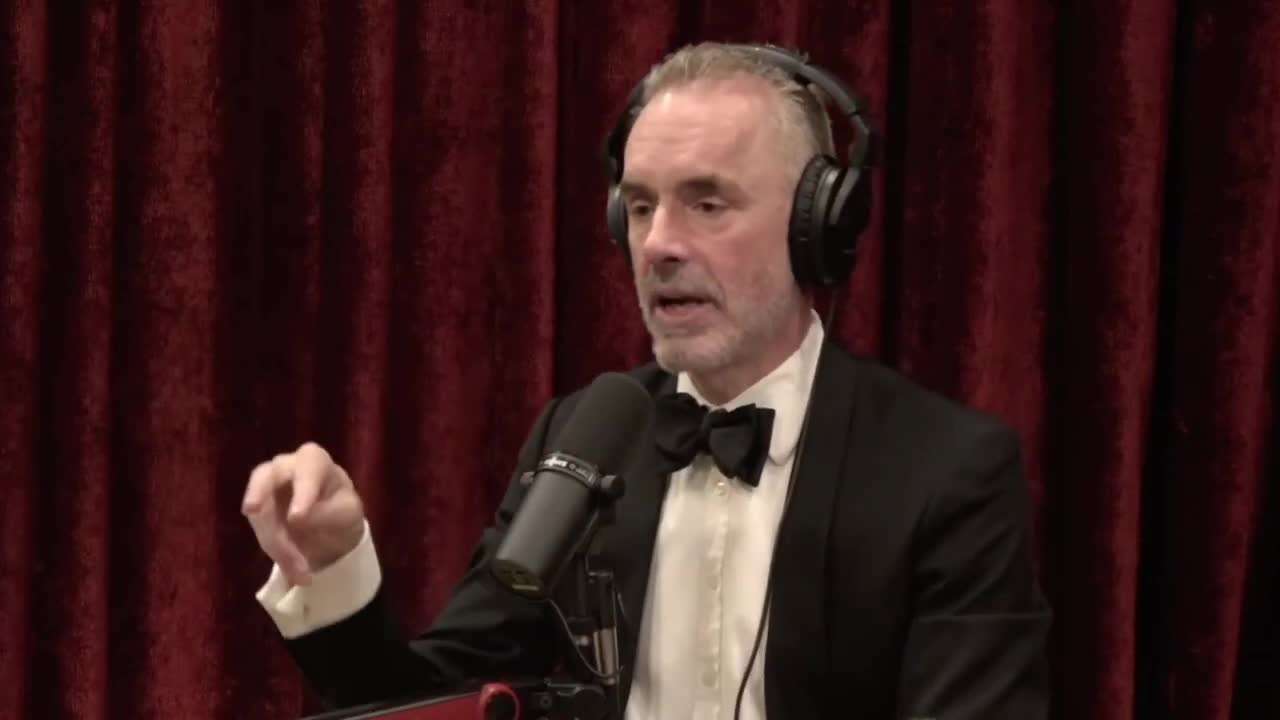 Joe Rogan: The SECRET To Speaking & Language!! & Comedy Is Like A Mass Hypnosis!