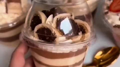 EMPRENDE TU PROPIO NEGOCIO CON POSTRES EN VASO