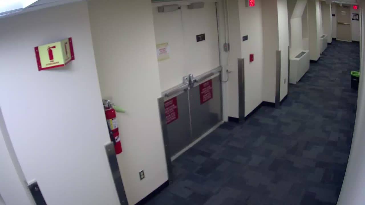 1664HQOB01EExitEastCentral_2021-01-05_01h40min00s100ms.mp4