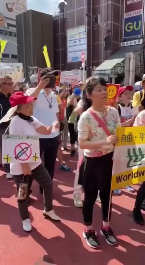 JAPANESE PEOPLE PROTEST THE JAB!!