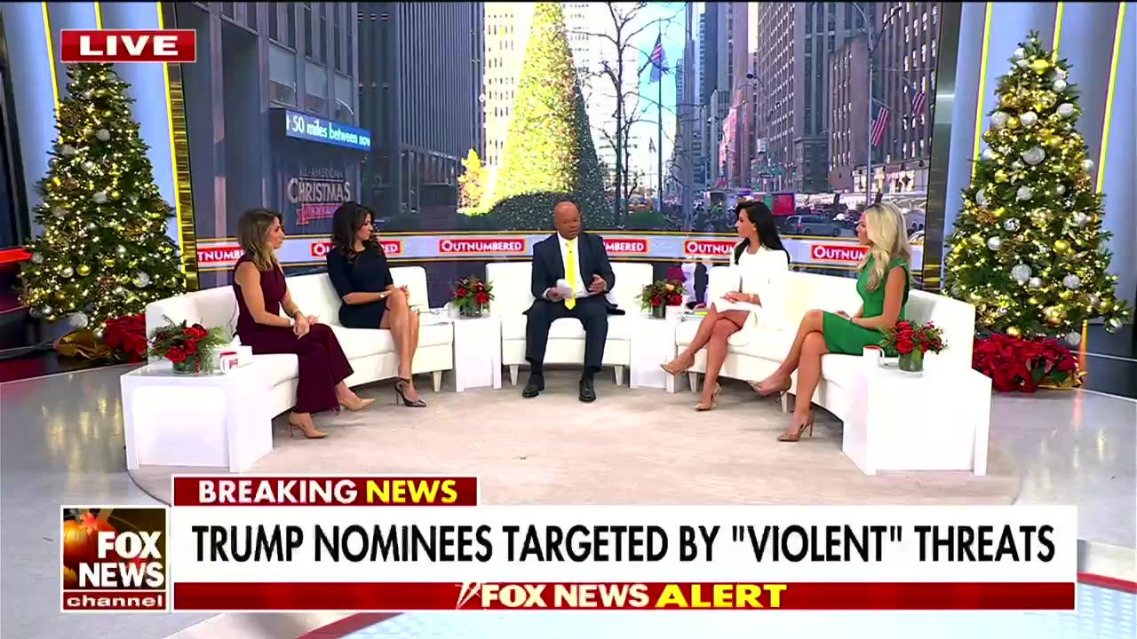 Fox News pundit blames Oprah Winfrey for anti-Trump bomb threats