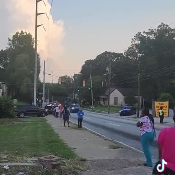 The Hood Loves Trump...Backfires on democrats