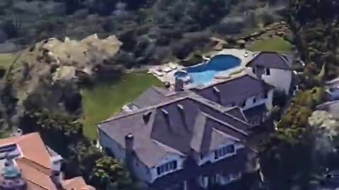 Gordon Ramsays Picturesque Property in Los Angeles