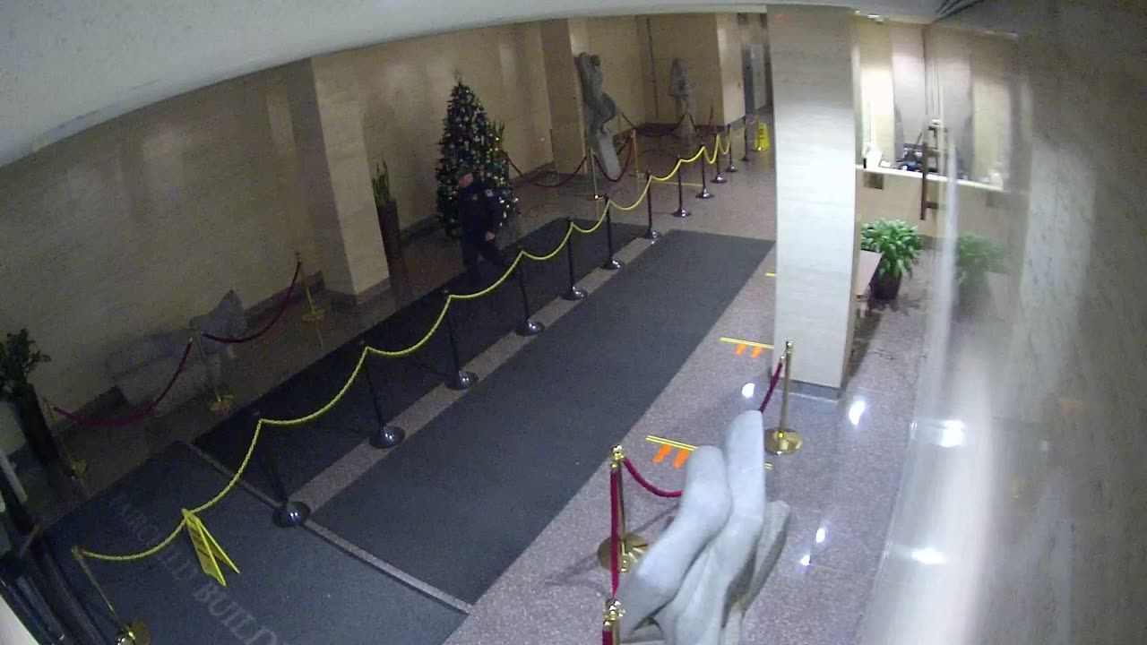 8002FCOB01MainLobby_2021-01-06_21h00min01s440ms.mp4