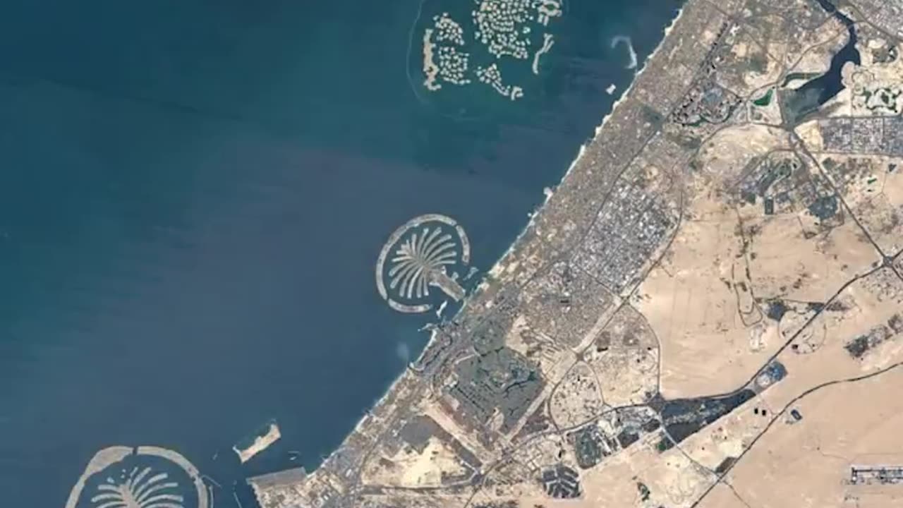 Alarming time-lapse, terrifying extent to which "climate change" has swallowed up the Dubai coast