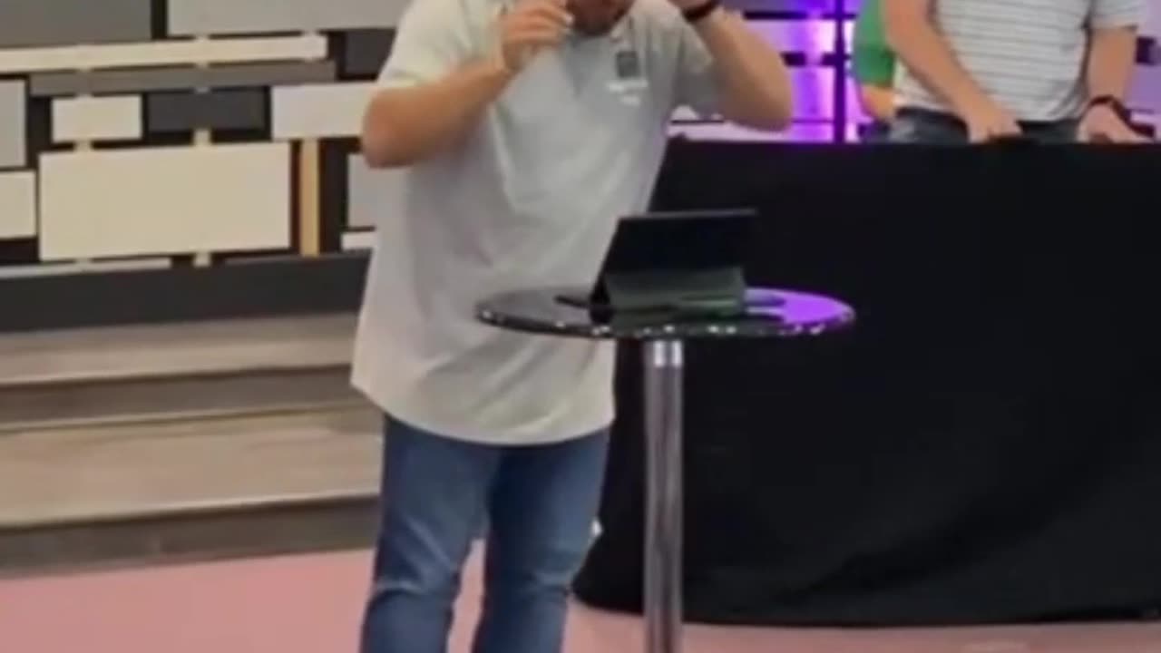 Unlocking the Power of God's Presence-Finding Rest and Love in Your Valley -Sr Pastor Brandon Martin