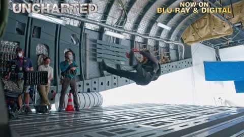 UNCHARTED - Cargo Plane Behind-The-Scenes