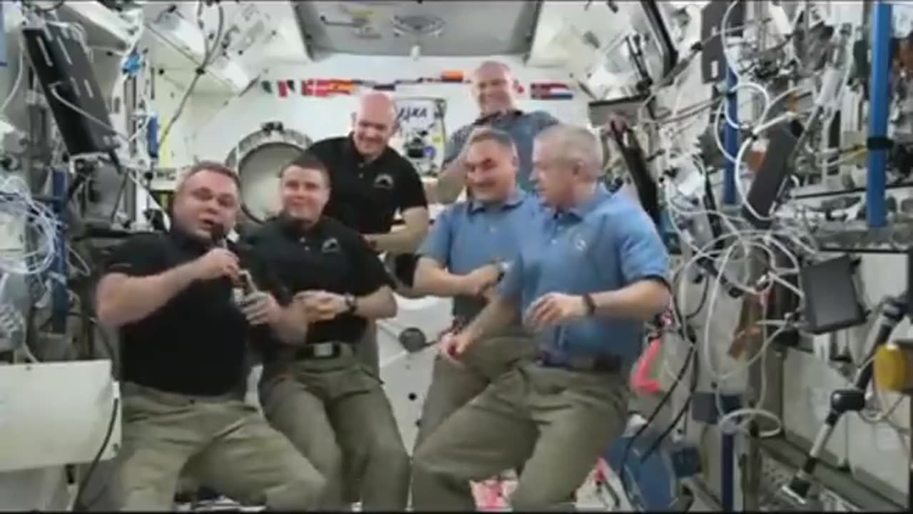 ISS HOAX - THE INTERNATIONAL FAKE STATION