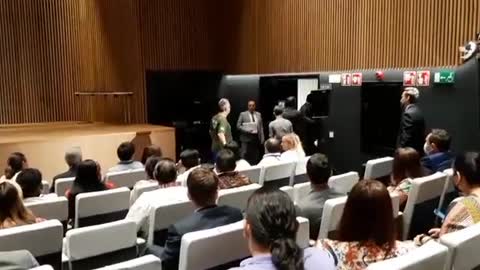 Indigenista xinga presidente da Funai, que deixa evento da ONU em Madri