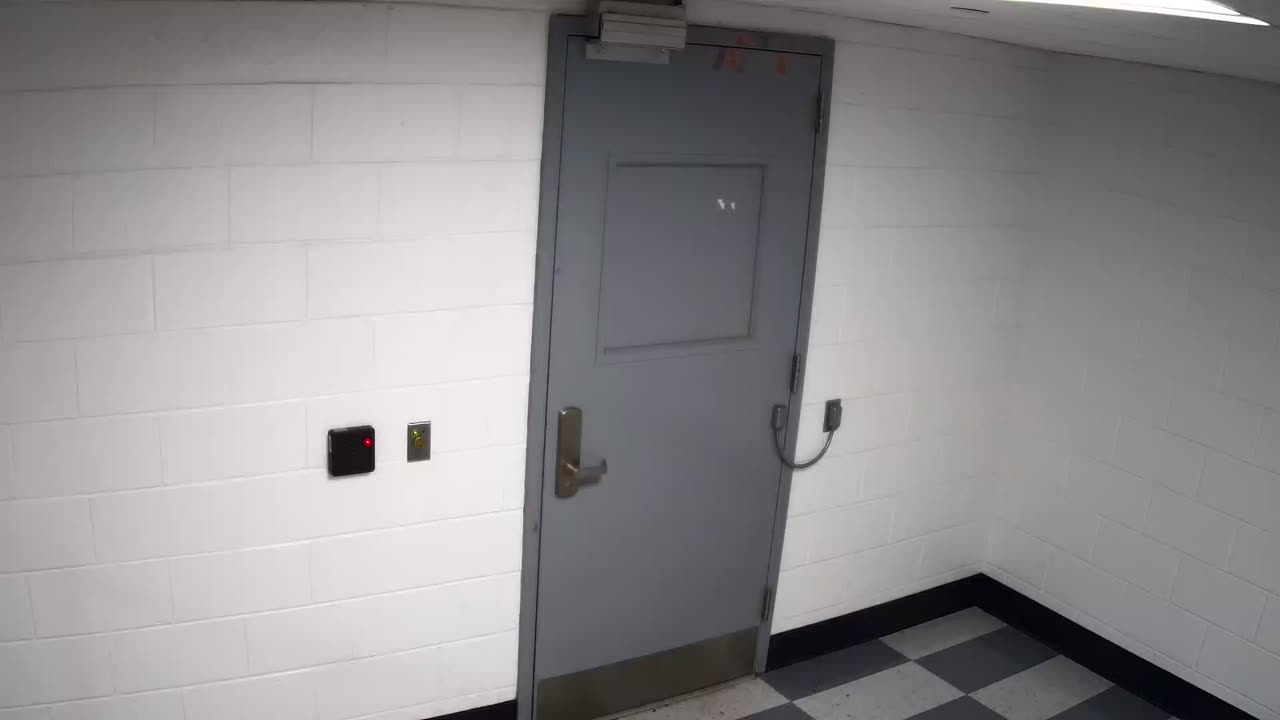 6147RHOBG3G301BExitSecuredSide_2021-01-06_00h40min01s950ms.mp4