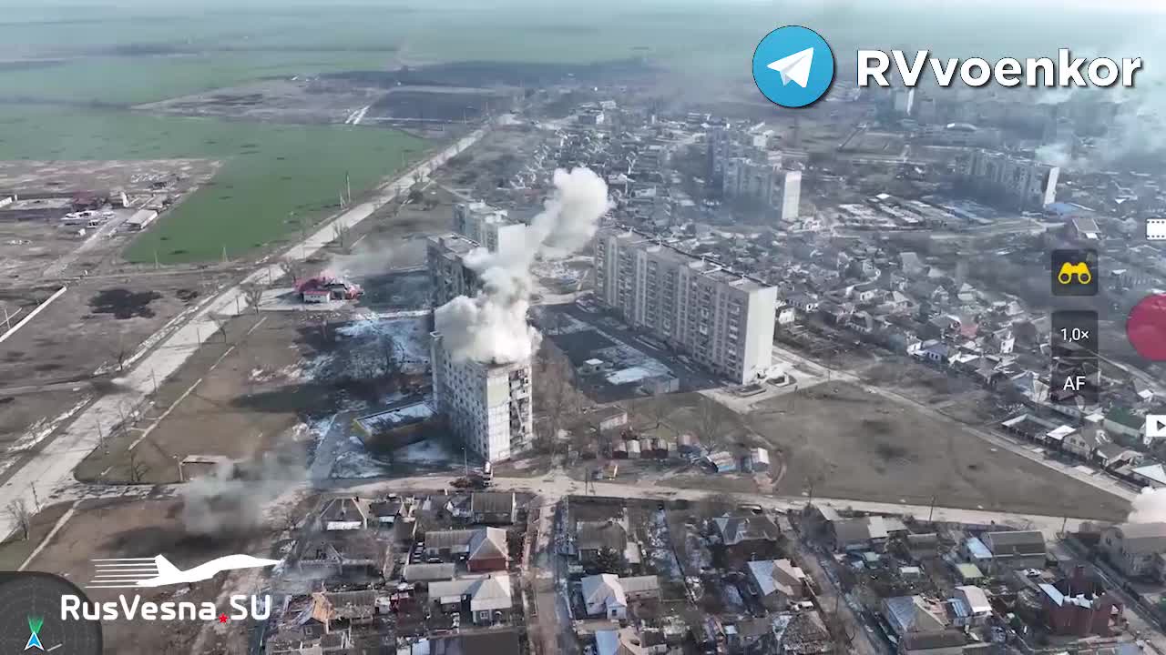 Ukraine War - Unique combat footage of the Azov hunt