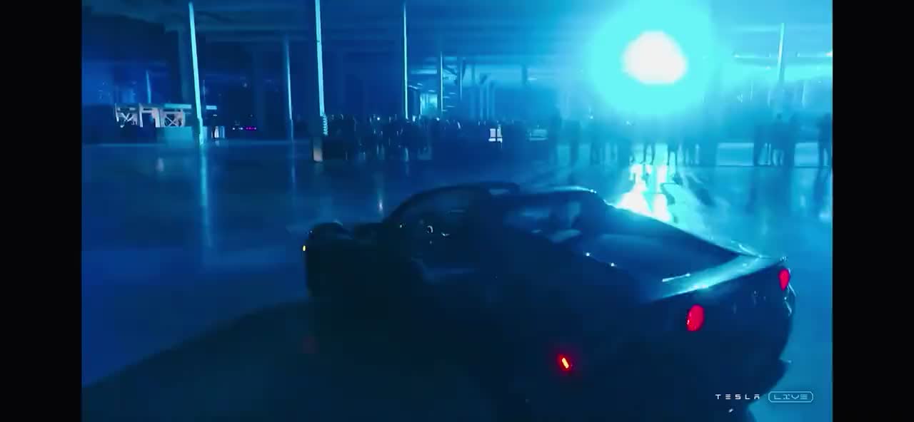Elon Musk makes grand entrance...