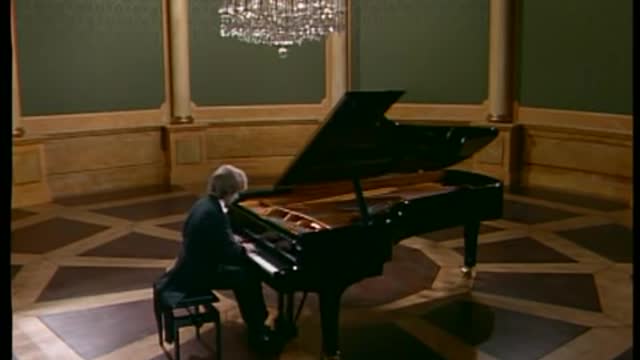 Documental sobre Chopin (in Spanish)