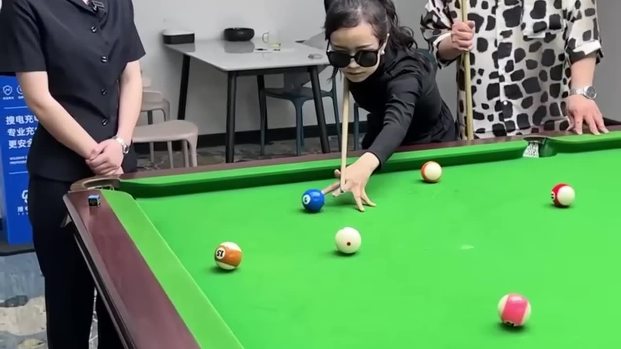 Funny video Billiards million views