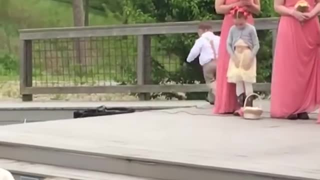 Kids add some comedy to a wedding | Compilation