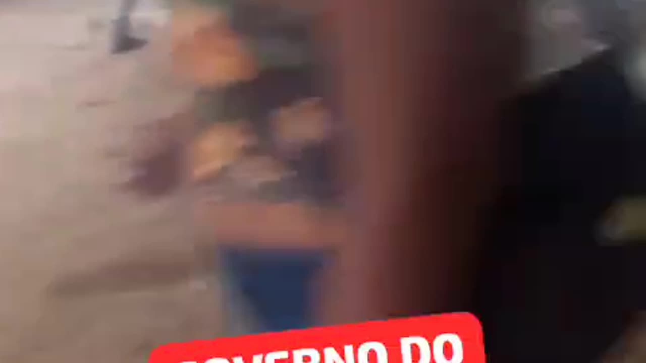 Perseguição e morte de pessoas humildes ...FAZ O L