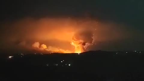 Massive Explosion seen in Northwestern Syria near the City of Tartus, following an Israeli Strike