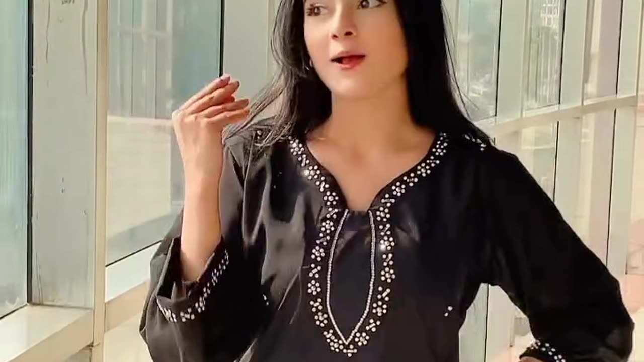 Tu bhi gol main bhi me vi gol sari duniya gol #viral #trending matol