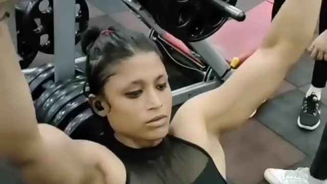 Impressive Female Fitness